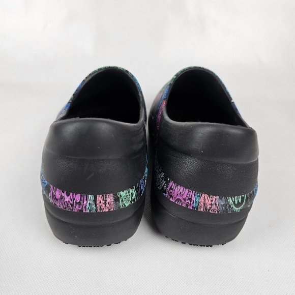 Crocs Neria Pro II Women Clog Colorful Paisley Comfort Slip Resistant Work Nurse - Picture 5 of 8